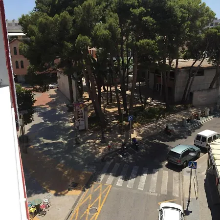 100 M From Apartmán *